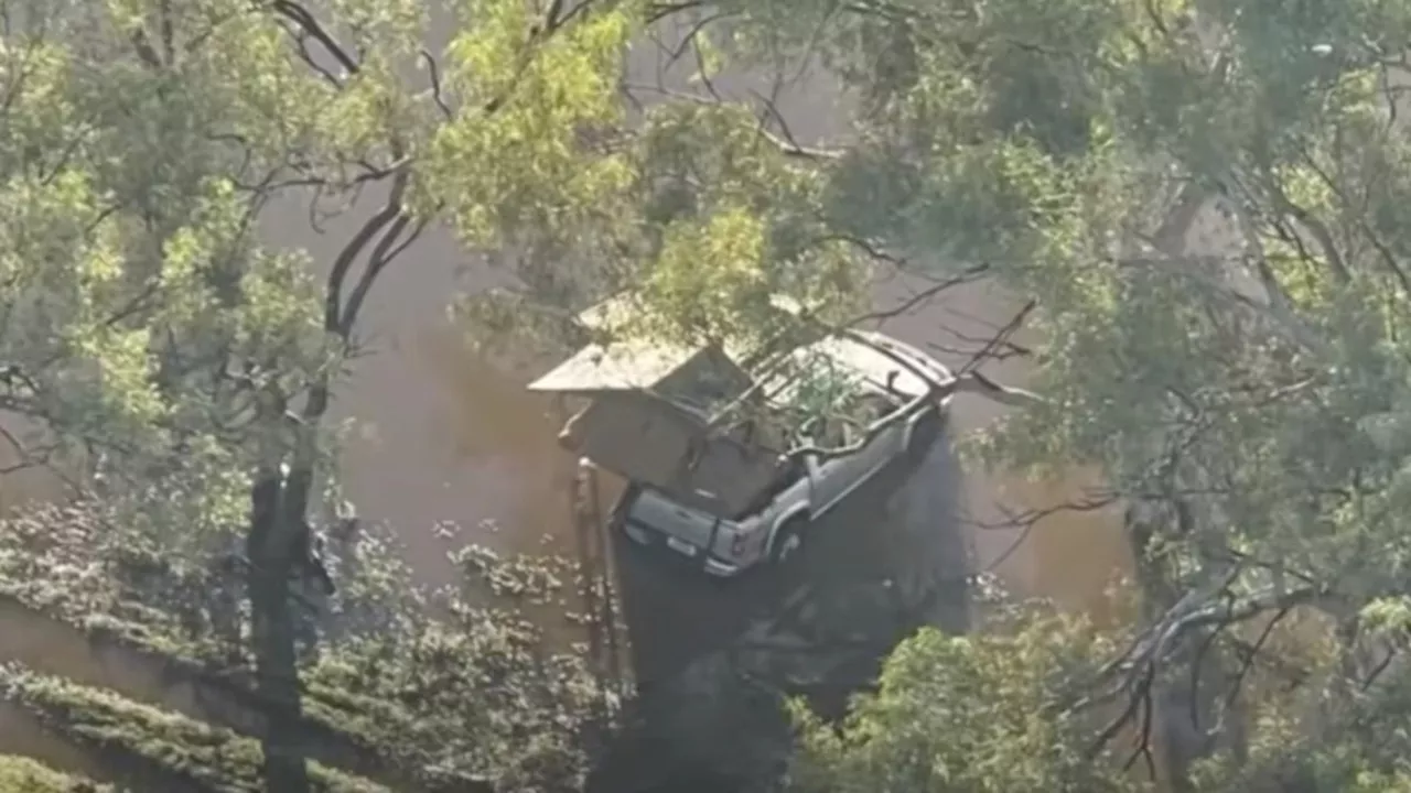 Dozens of campers left stranded after popular spot hit by flash flooding in Queensland