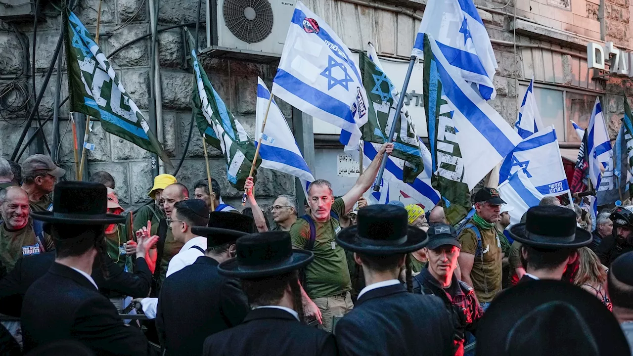 Israelis hold largest anti-government protest since war in Gaza began