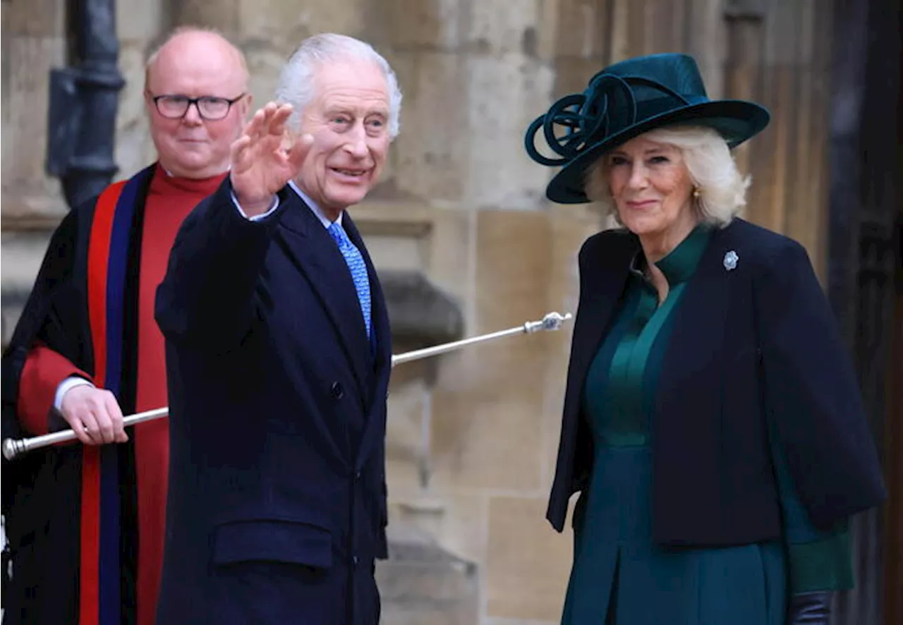 Carlo con Camilla alla tradizionale messa di Pasqua a Windsor