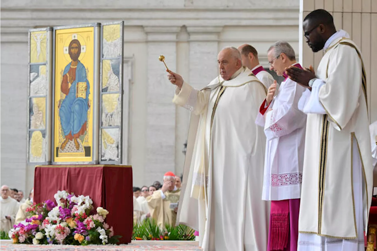 Il Papa: 'Scambio di prigionieri tra Mosca e Kiev, entrino gli aiuti a Gaza'