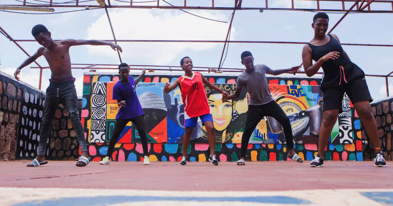 Au Rwanda, on danse pour guérir : “Nous nous exprimons au rythme de la mort”