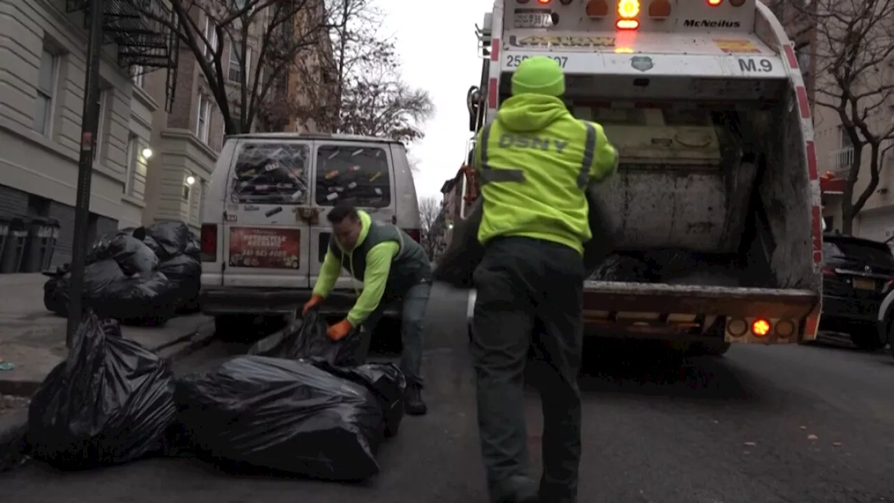 Bjerge af affald flyder i New Yorks gader: 'For rotterne er det som en buffet'