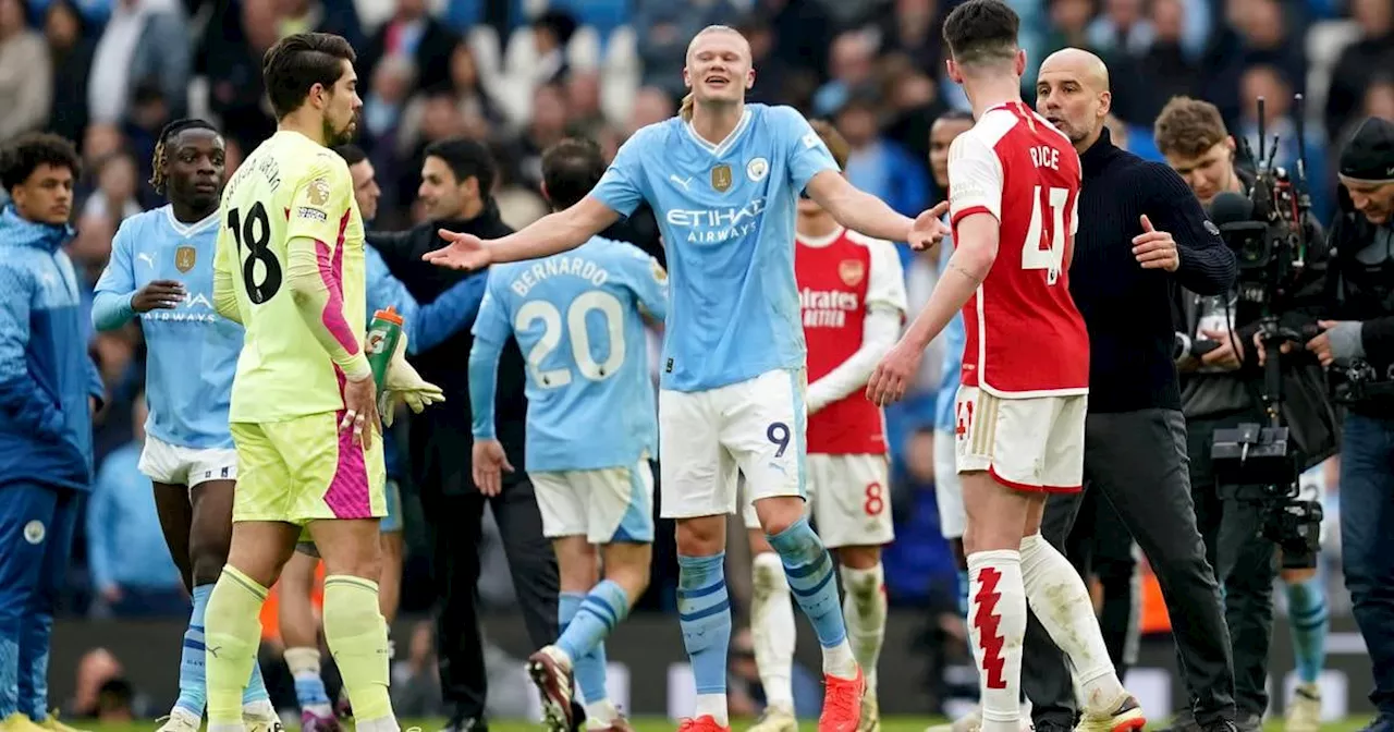 Arsenal hold Manchester City to leave Liverpool with slight title advantage