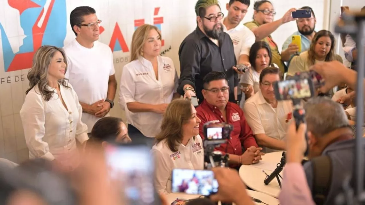 VIDEO: Porras de Nahle y Pepe Yunes chocan en Café la Parroquia de Boca del Río