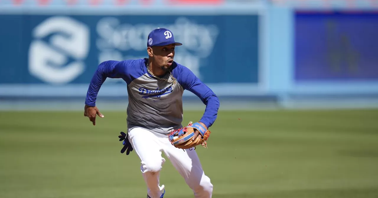 Motivated by move to shortstop, Dodgers veteran Mookie Betts is on a tear