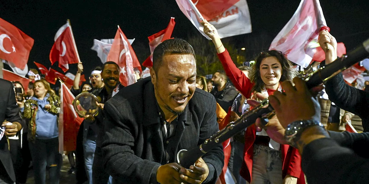 Municipales en Turquie : l'opposition revendique la victoire dans de nombreuses villes