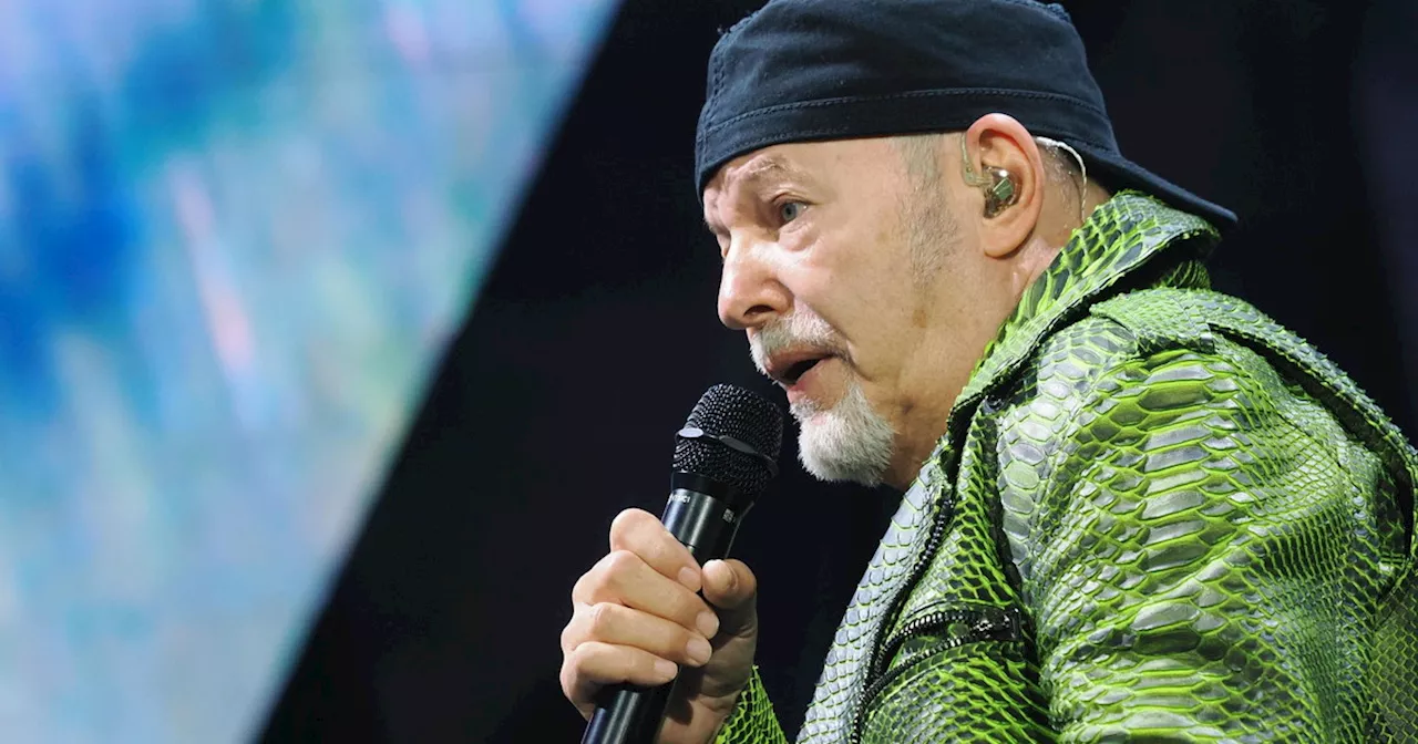 Vasco Rossi, lezione epica alla sinistra: &#034;Israele ha diritto a uno Stato&#034;