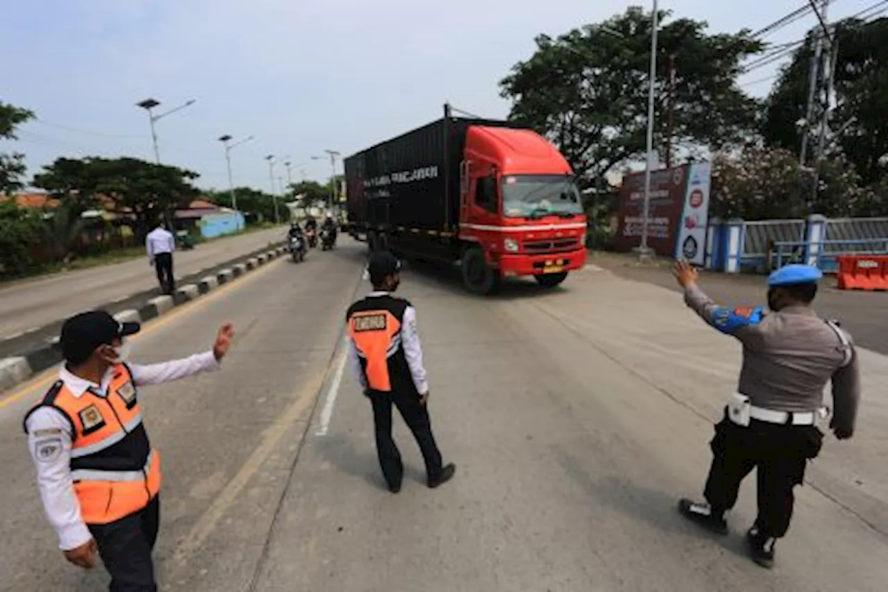 Mudik Lebaran, Menhub Waspadai Truk ODOL di Tol