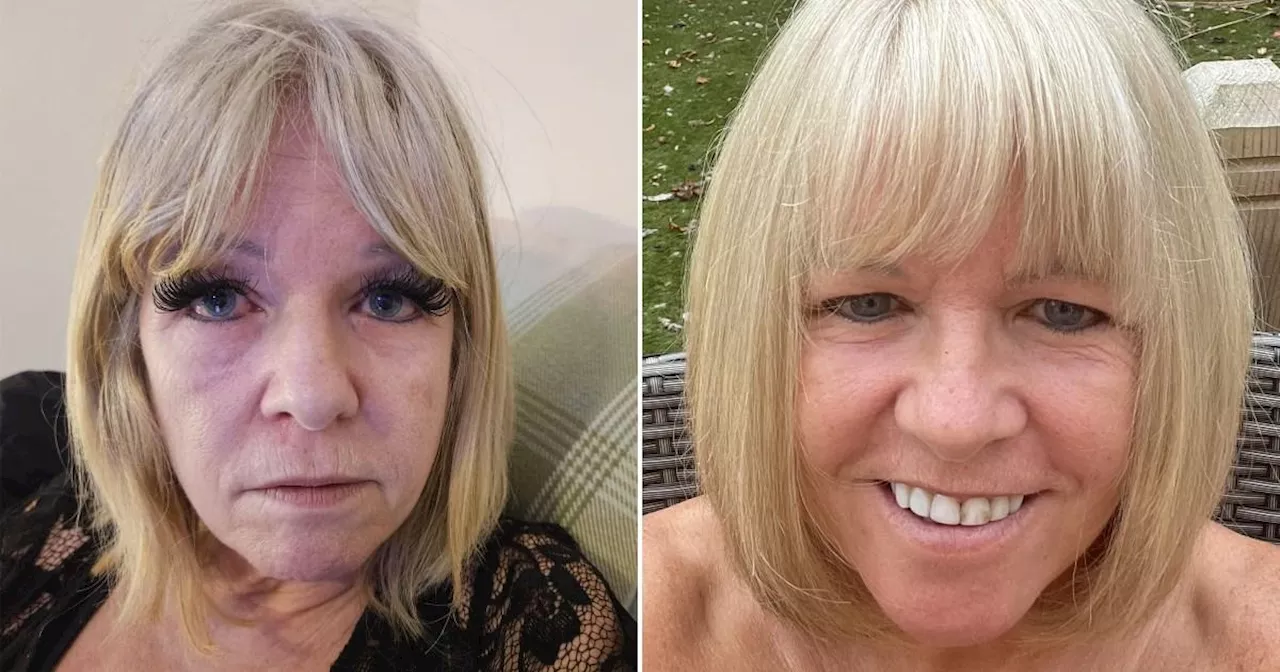 Mum told off for 'racking up bill' using loo during lash appointment