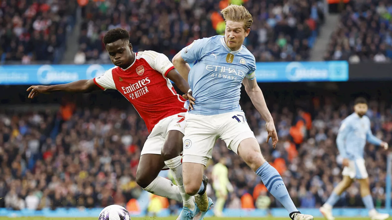 Football: Arsenal résiste à Manchester City, Liverpool reprend les commandes du championnat