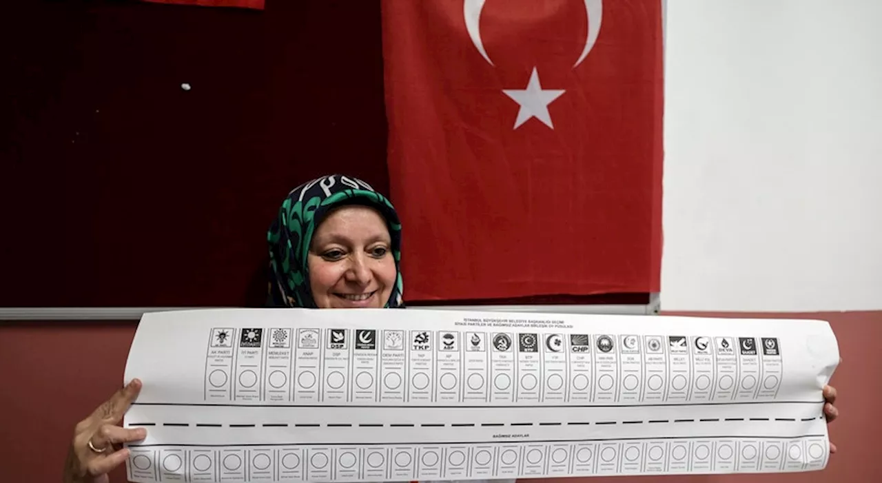 Eleições autárquicas arrancam na Turquia, num teste para o Presidente Erdogan