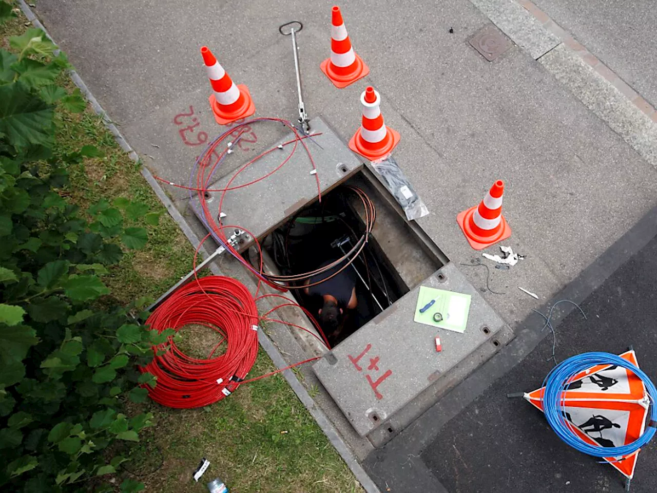 Swisscom will auf zusätzlichen 3200 Kilometern Strassen aufreissen