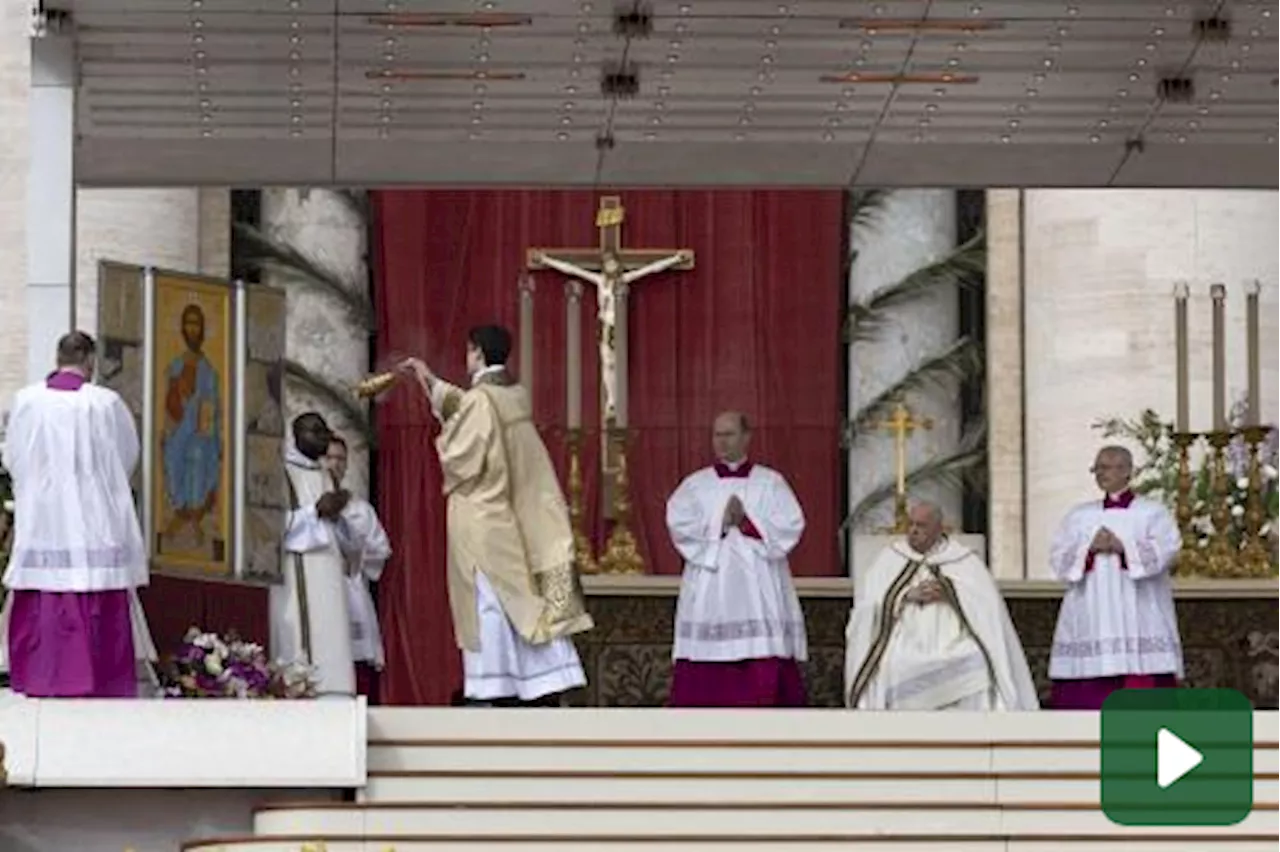 Pasqua: 60mila in Piazza San Pietro per la Messa presieduta da Papa Francesco