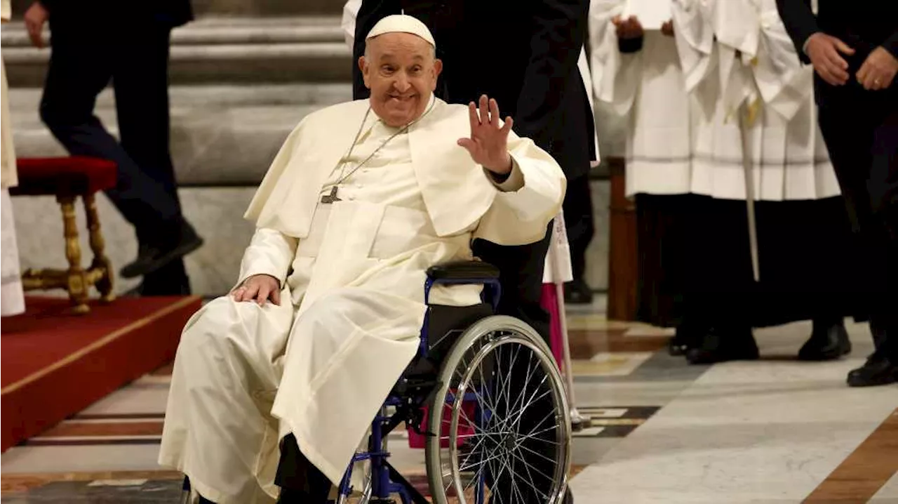 Pope overcomes health concerns, presides over blustery Easter Sunday Mass in St. Peter's Square