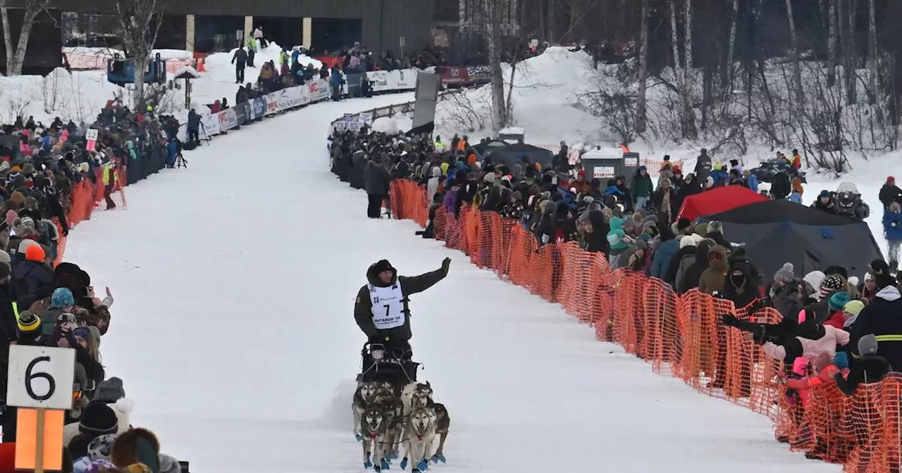 Iditarod takes off from Willow as racing officially gets underway