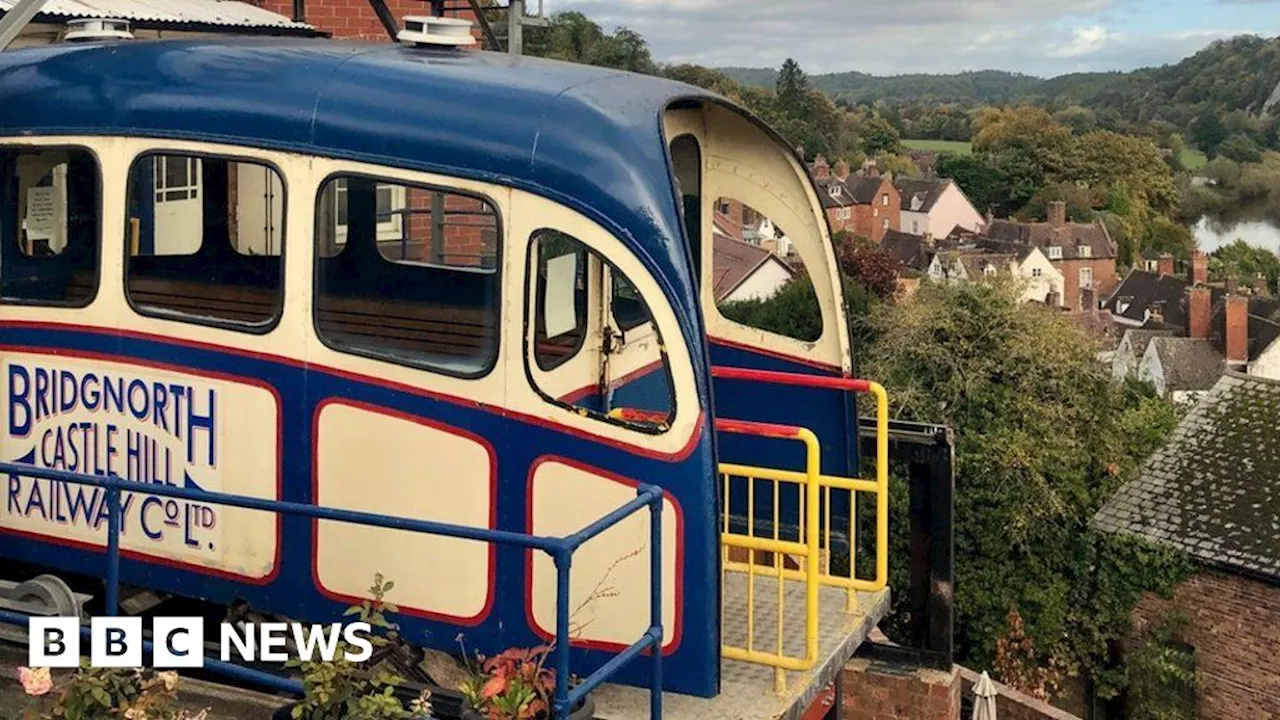 Bridgnorth Cliff Railway reopens to passengers