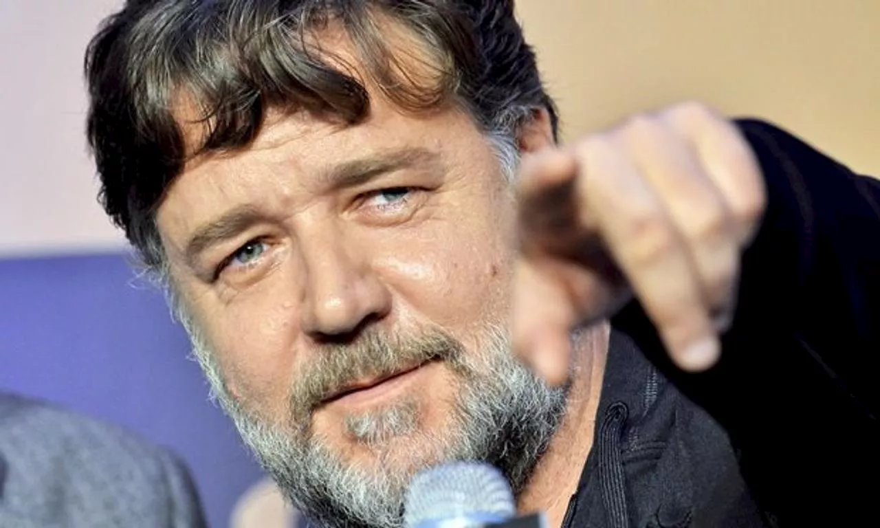 Russell Crowe is bringing his ’Indoor Garden Party’ music show to Dublin in July