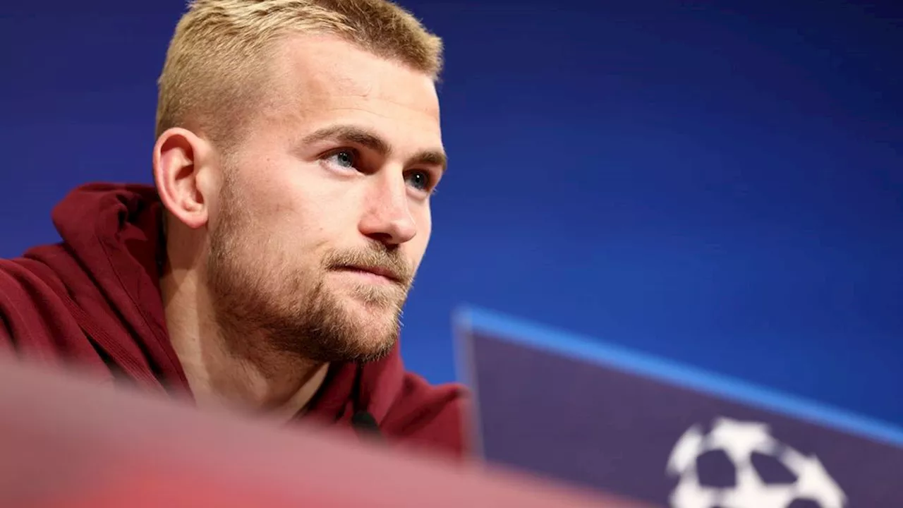 De Ligt voelt zich zelf weer goed, maar zit met Bayern 'in de Scheisse'