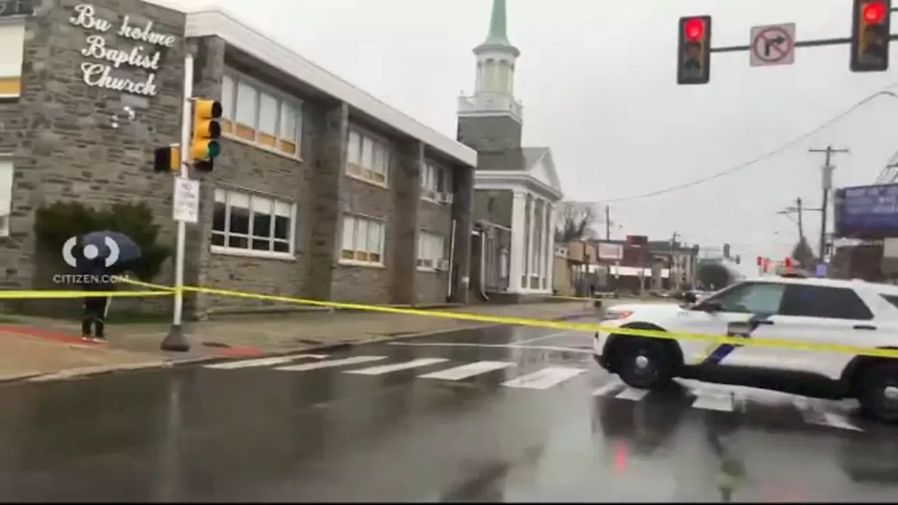 8 shot at SEPTA bus stop in Burholme; police searching for multiple gunmen in Hyundai Elantra