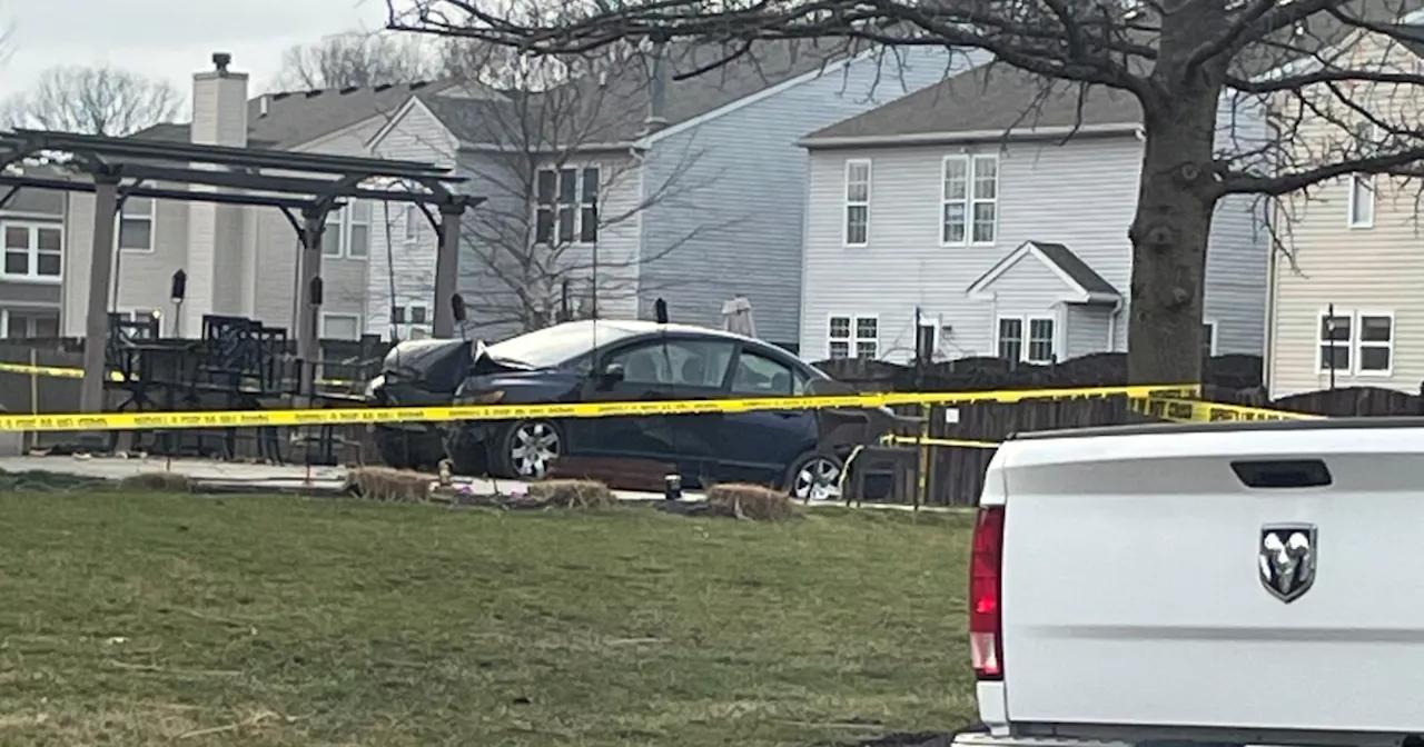 Man shot to death crashes into Hendricks County home, sheriff's office says