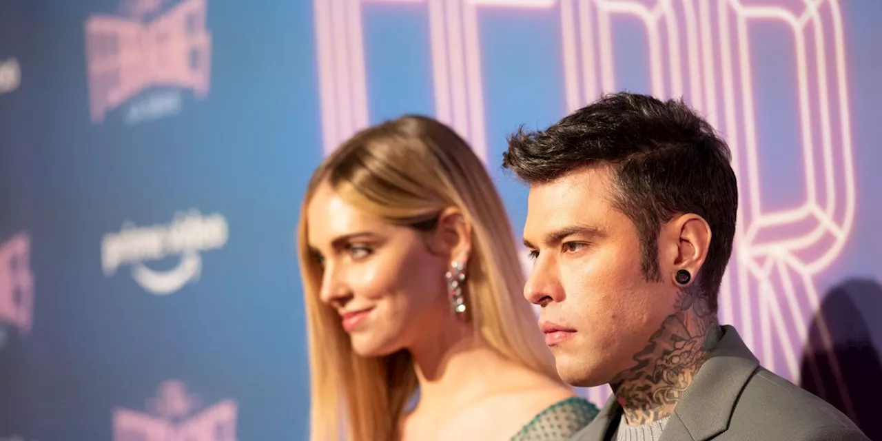 Chiara Ferragni come Joker, lei promette azioni legali, Fedez la difende (come una volta)