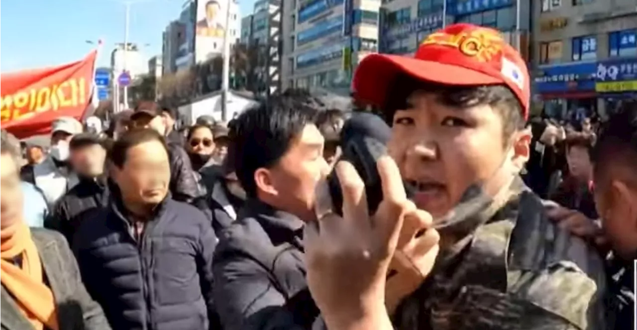 한동훈에 '채상병 잊지 마십시오'... 해병대 전우도 끌려나갔다