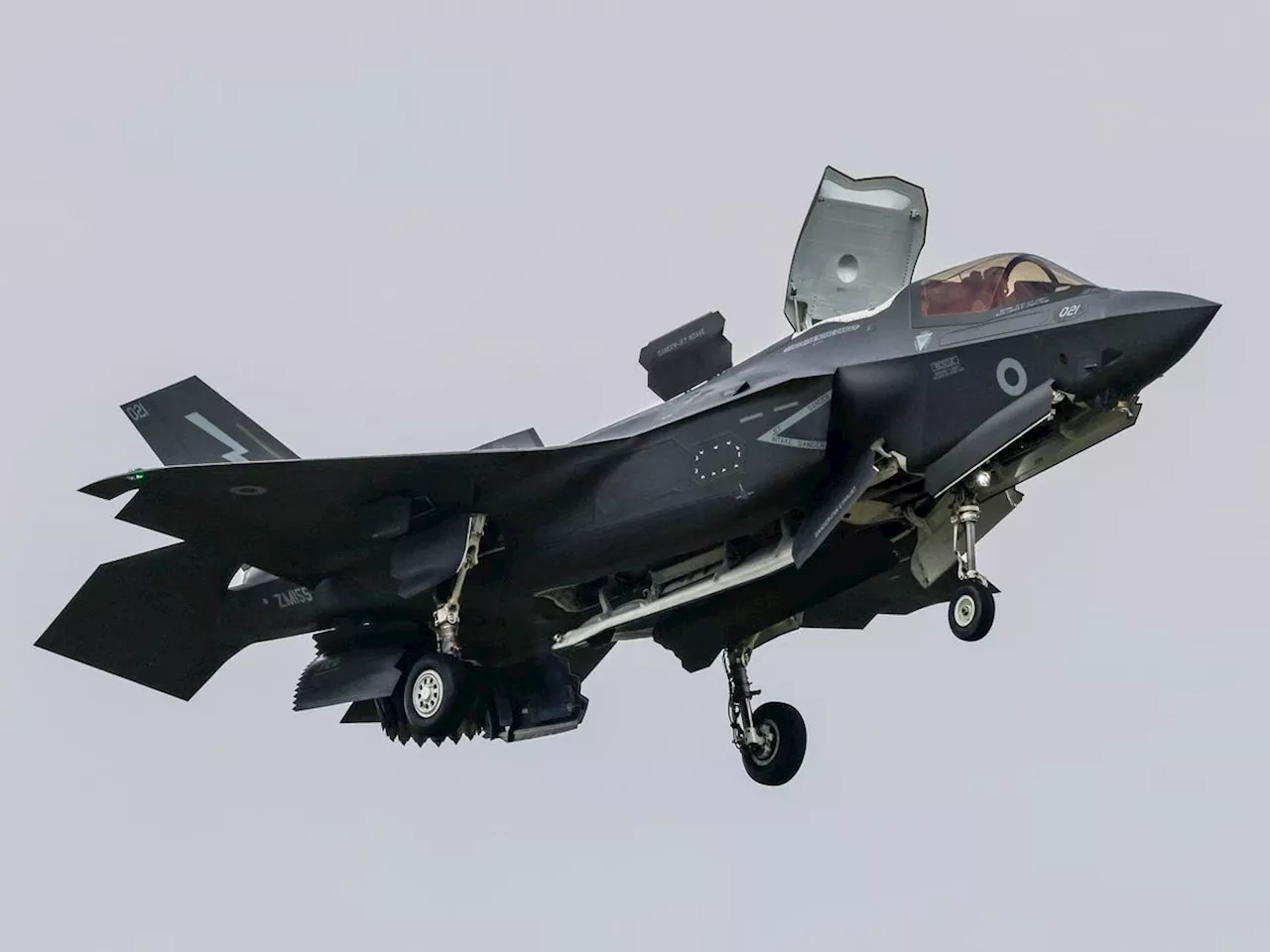 Fresh display from spectacular fighter jet revealed for popular air show