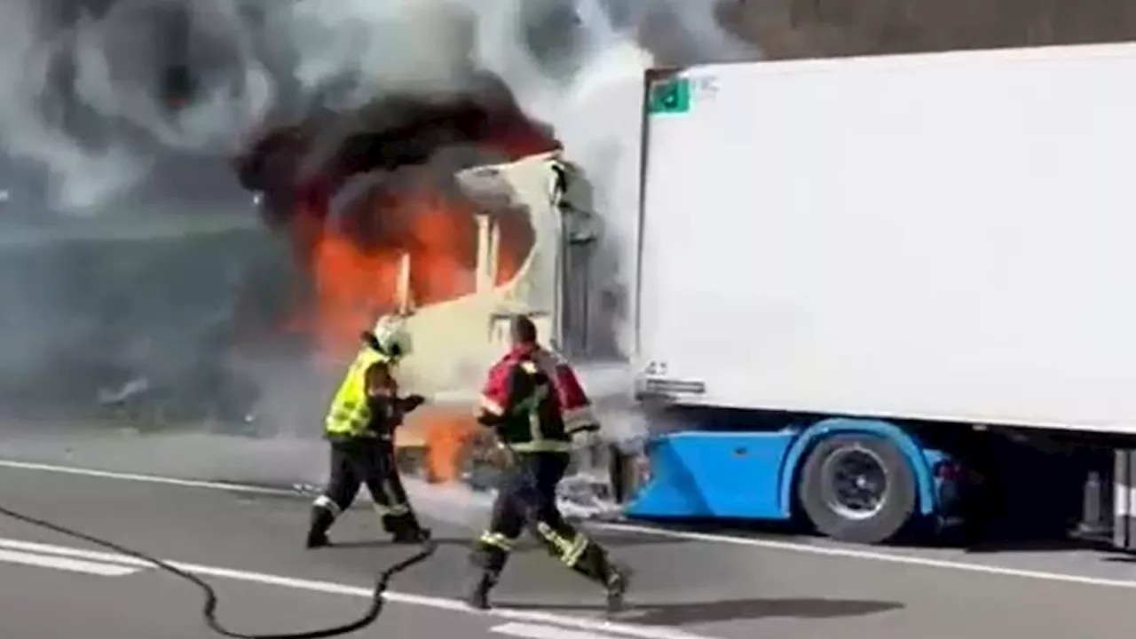 Brennender Lastwagen auf der A1: kilometerlanger Stau bei Baden