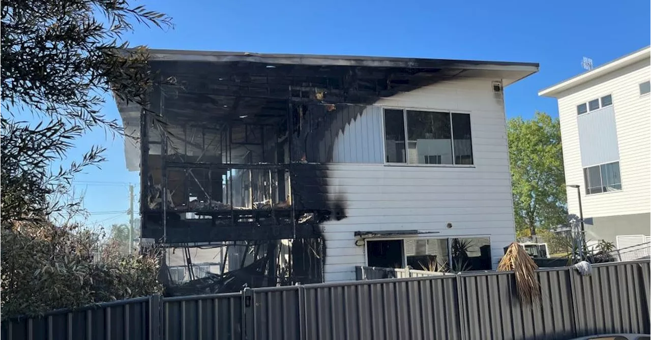 Two killed in Lake Macquarie house fire may be first NSW deaths linked to lithium-ion batteries