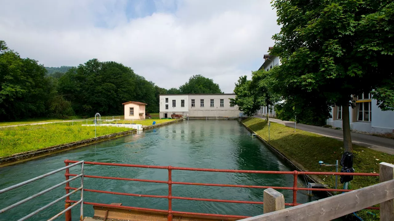 Zum Schutz der Fische und des Flusses: Baggerarbeiten bei Wasserkraftwerk geplant