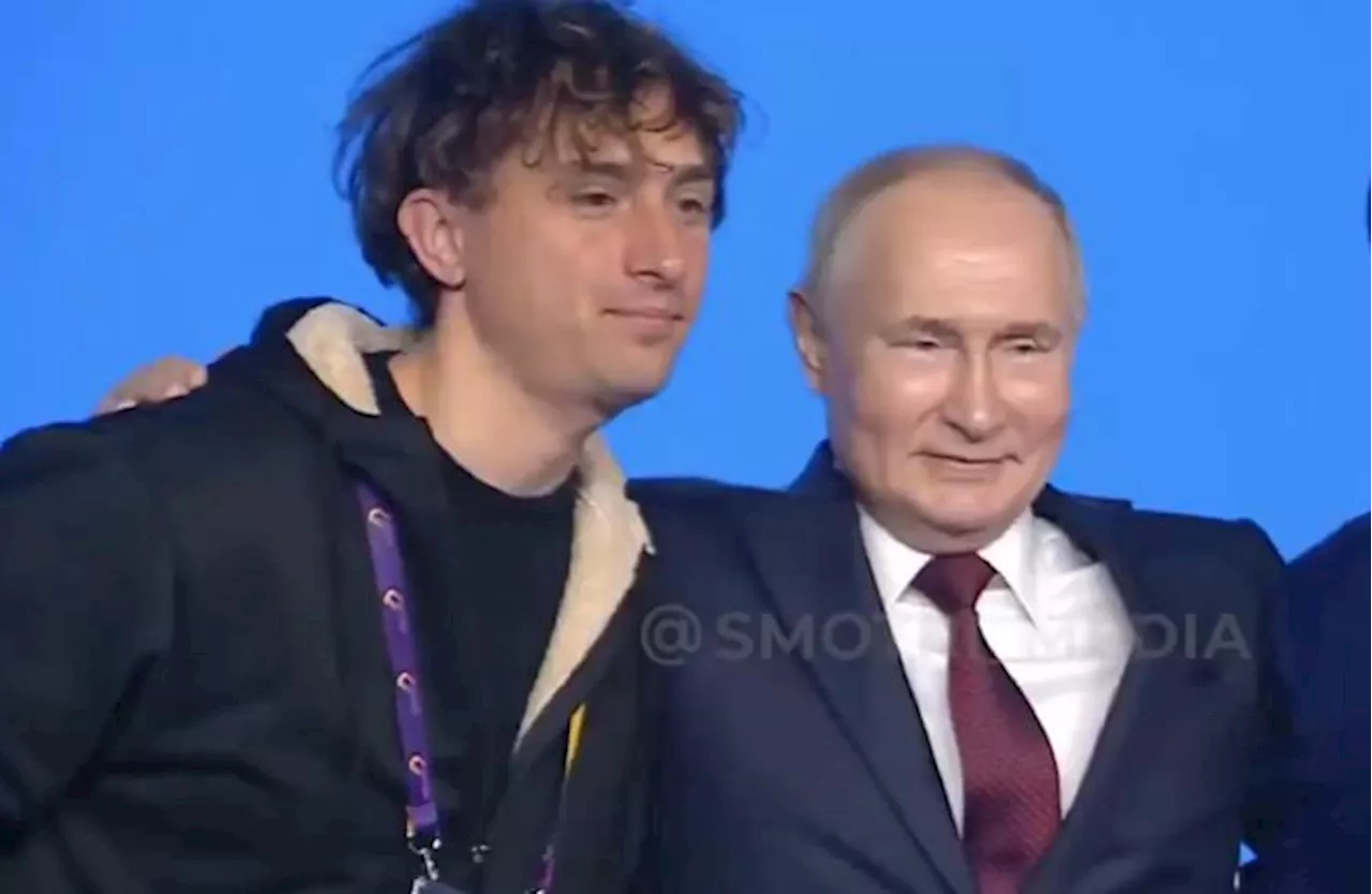 Jorit e il selfie con Putin, la foto diventa un caso politico