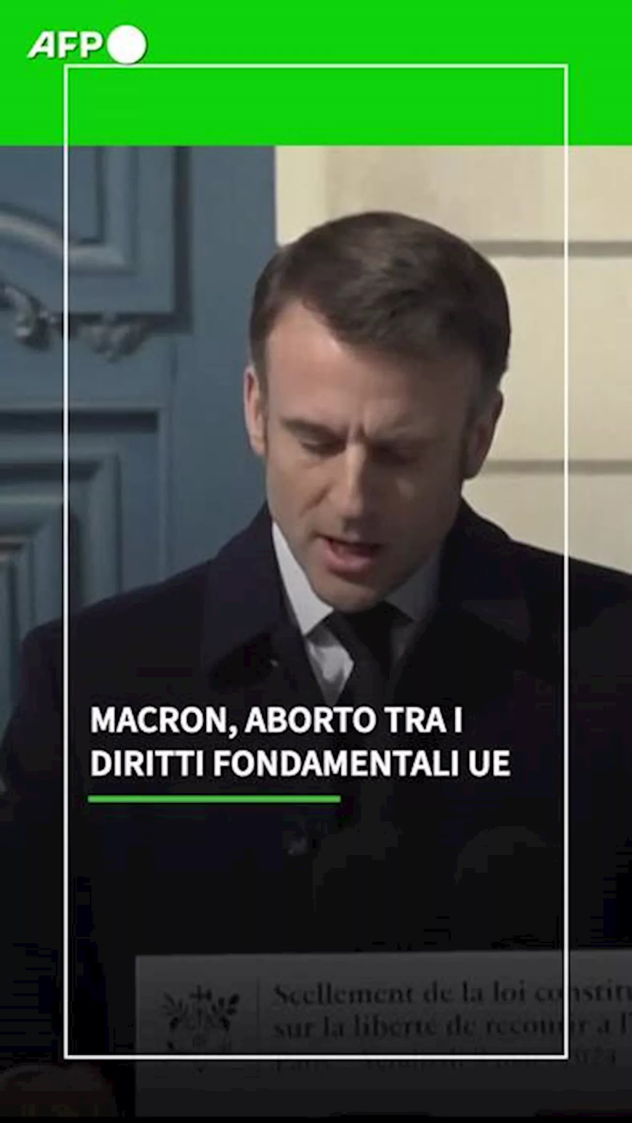 Macron: 'La liberta' del ricorso all'aborto da inserire nella Carta diritti fondamentali UE'