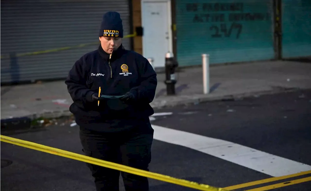 Woman shot outside bar in Queens; suspect still at large, police say