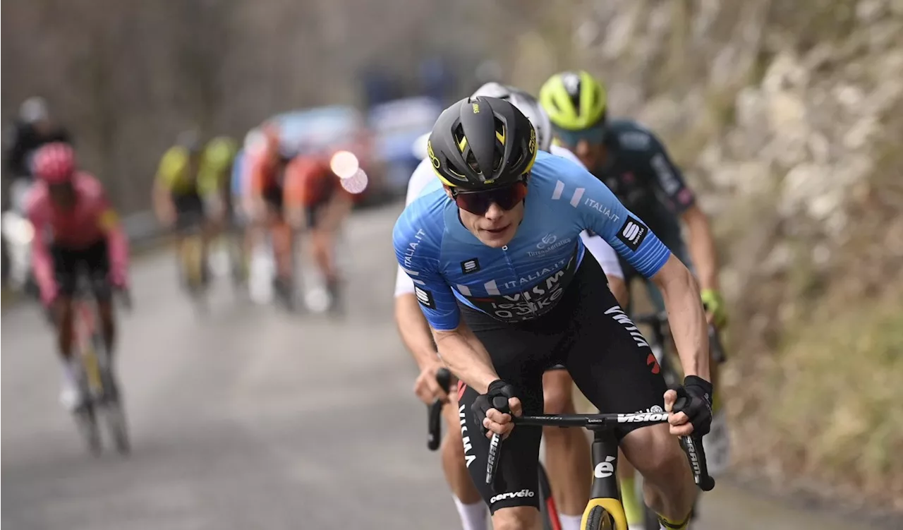 Jonas Vingegaard se quedó con la etapa reina de la Tirreno Adriatico