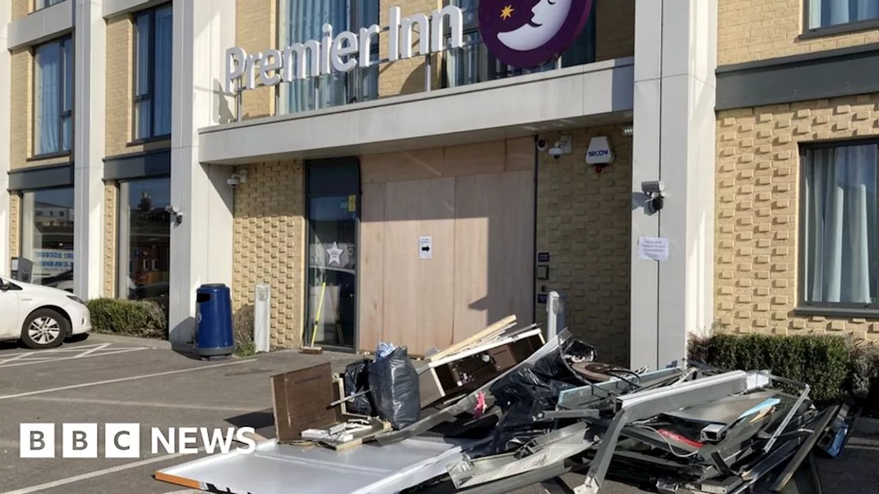 Car crashes into Bury St Edmunds hotel, injuring worker