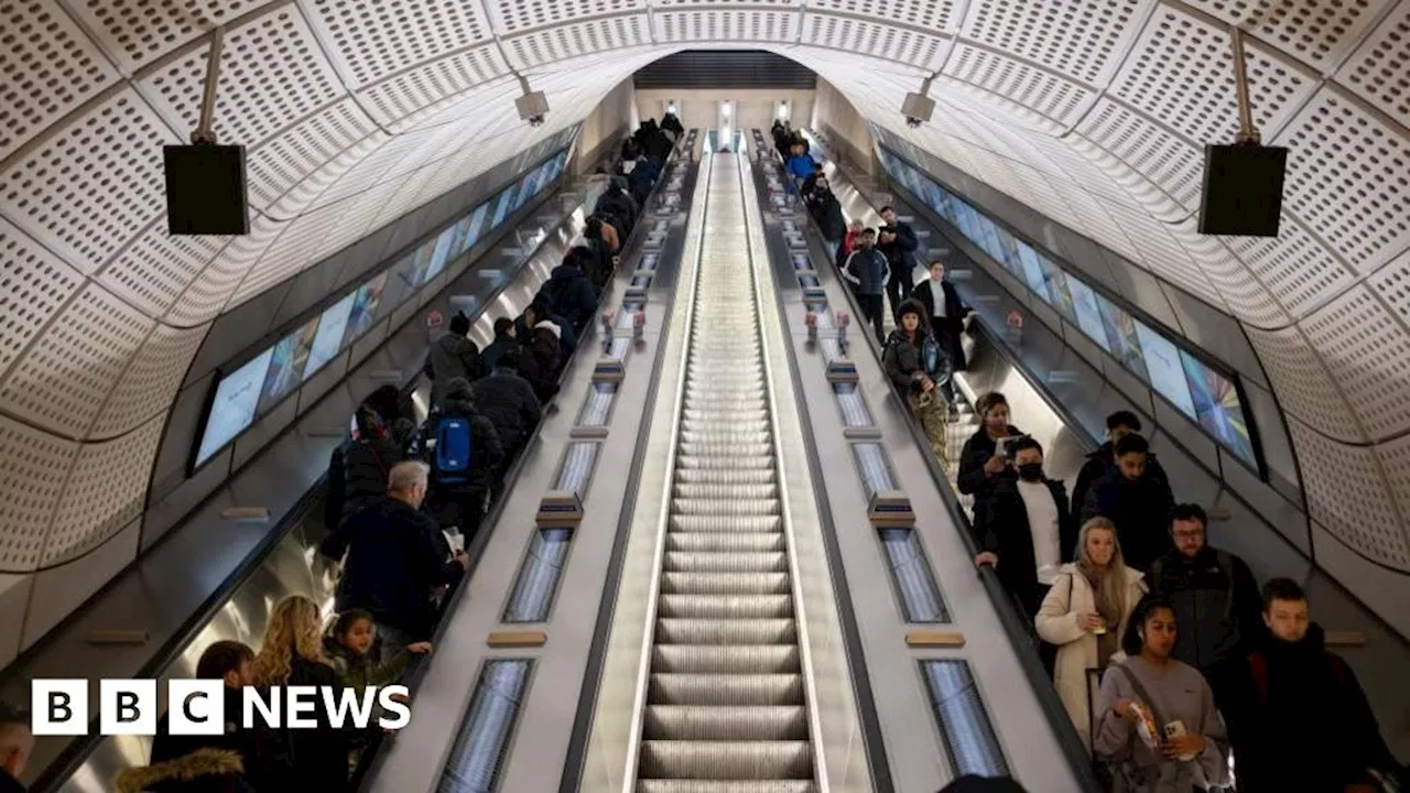 Off-peak Friday fares trial begins for Tube and trains in London