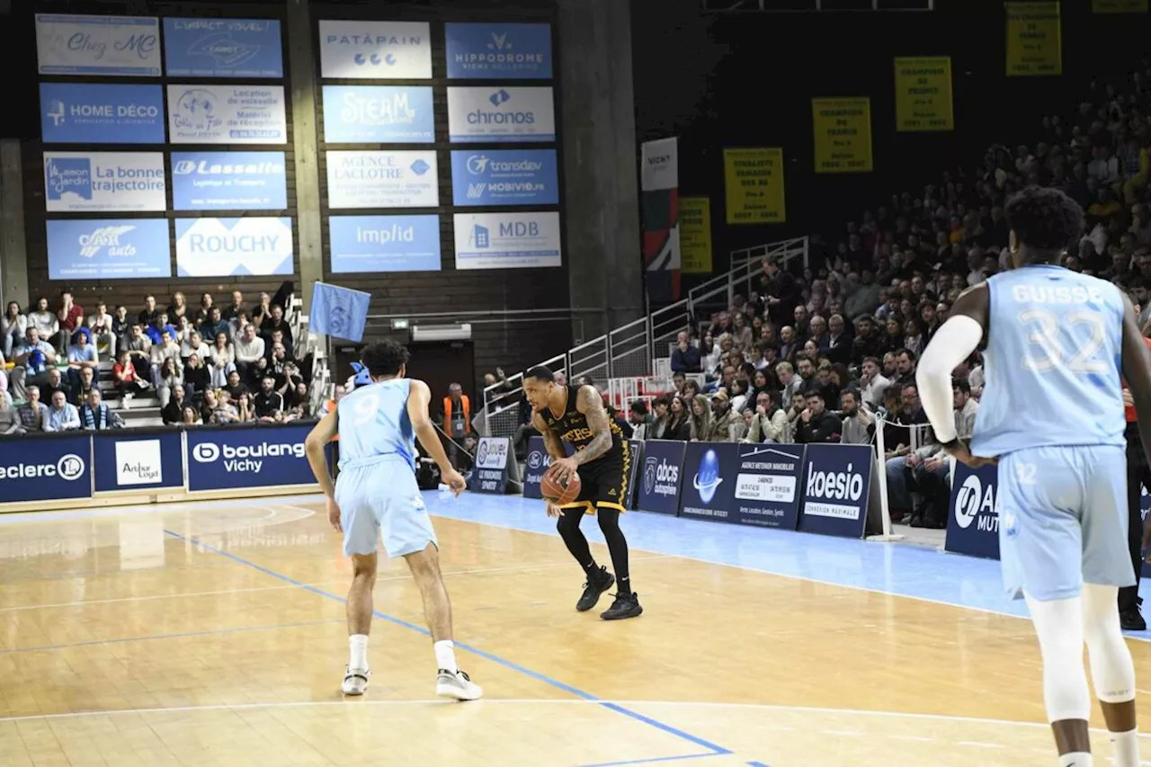 Robert Turner III sort Fos de la zone rouge, La Rochelle creuse l’écart en tête