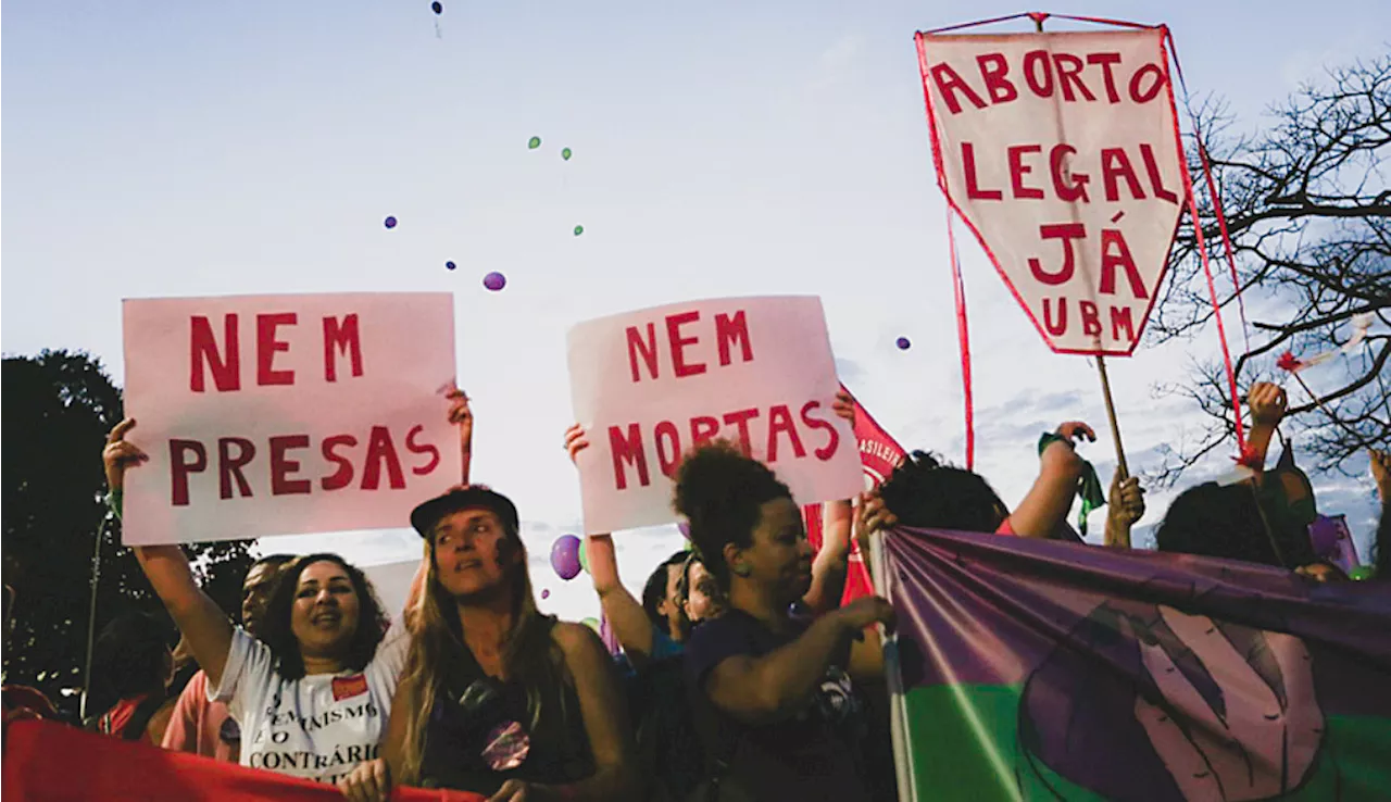 8 de Março: Depois de um longo retrocesso, políticas para mulheres voltam a ganhar vigor