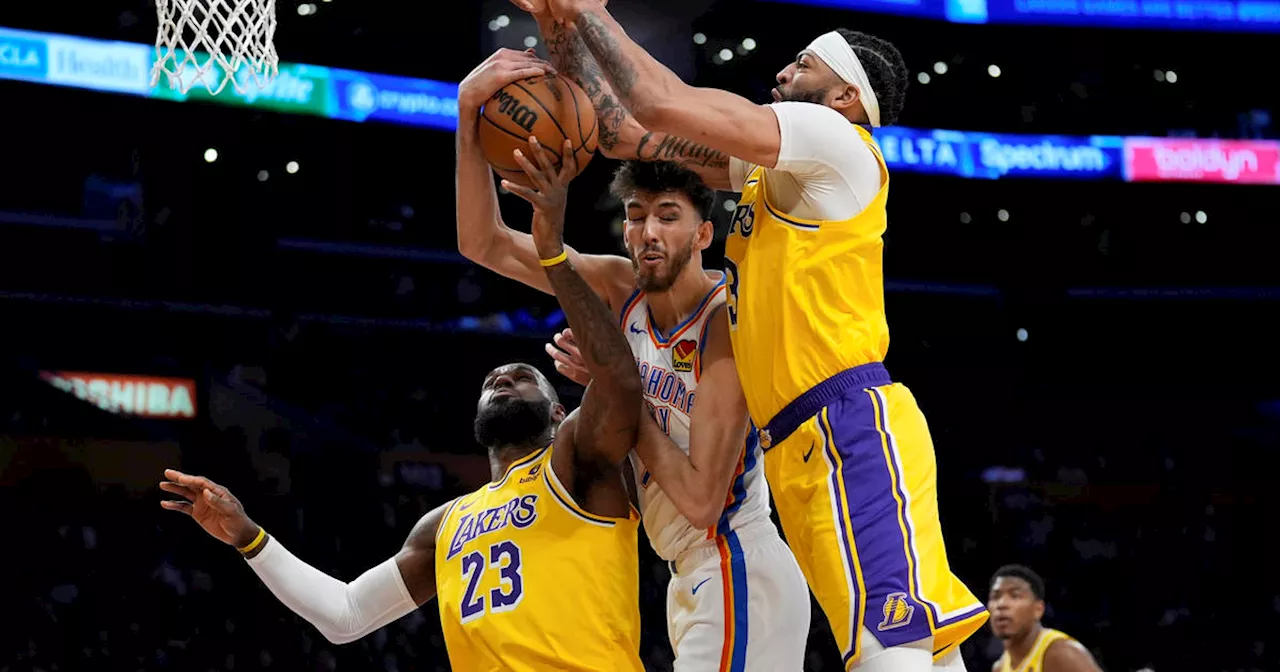 D'Angelo Russell scores 26 points, leads surging Lakers past West-leading Thunder 116-104