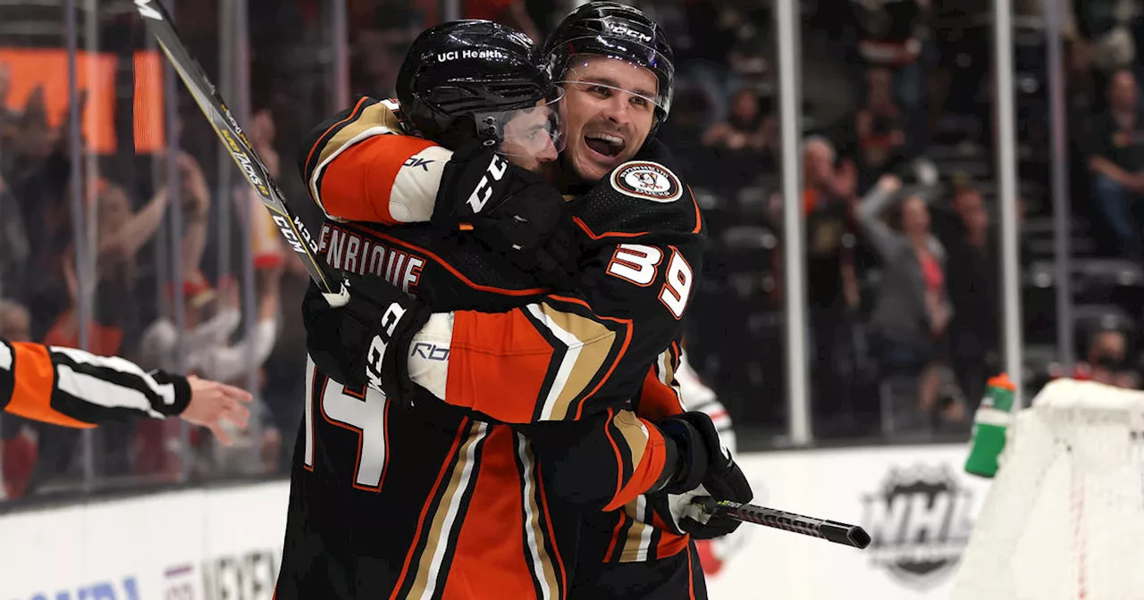 Ducks trade Adam Henrique, Sam Carrick to Edmonton Oilers