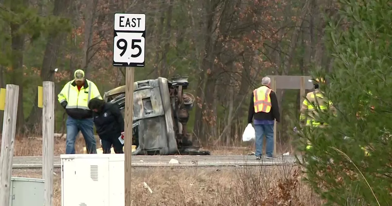 9 dead, 1 injured after a semi collided with a van in west-central Wisconsin