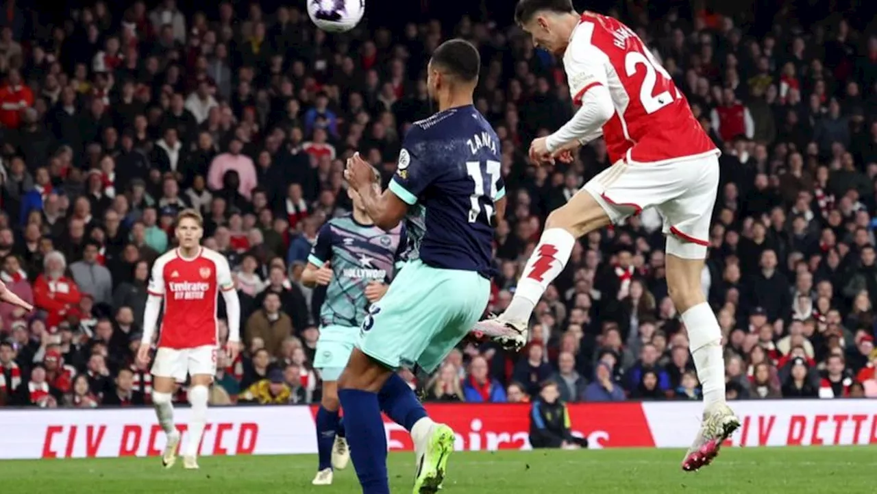 Arsenal go top with 2-1 win over Brentford, Man United beat Everton