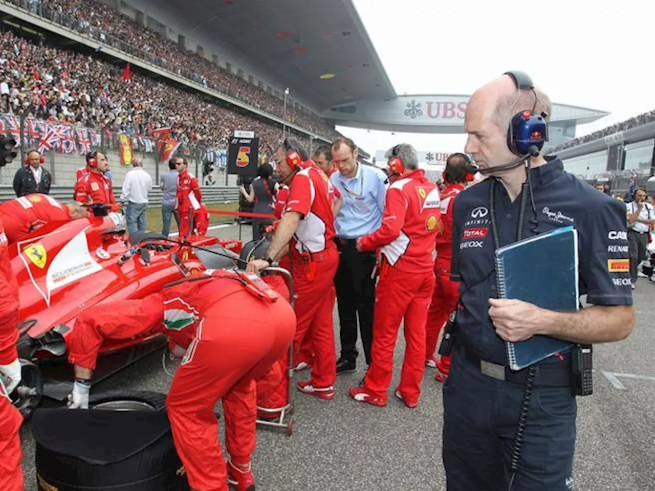 Newey in Ferrari dopo il caso Horner, perché adesso è possibile prenderlo