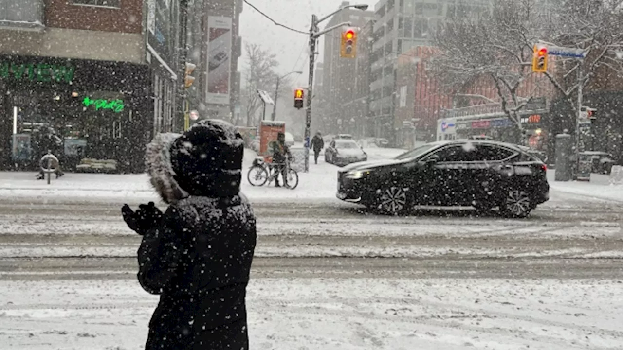 Toronto hit by blast of winter with burst of heavy snowfall