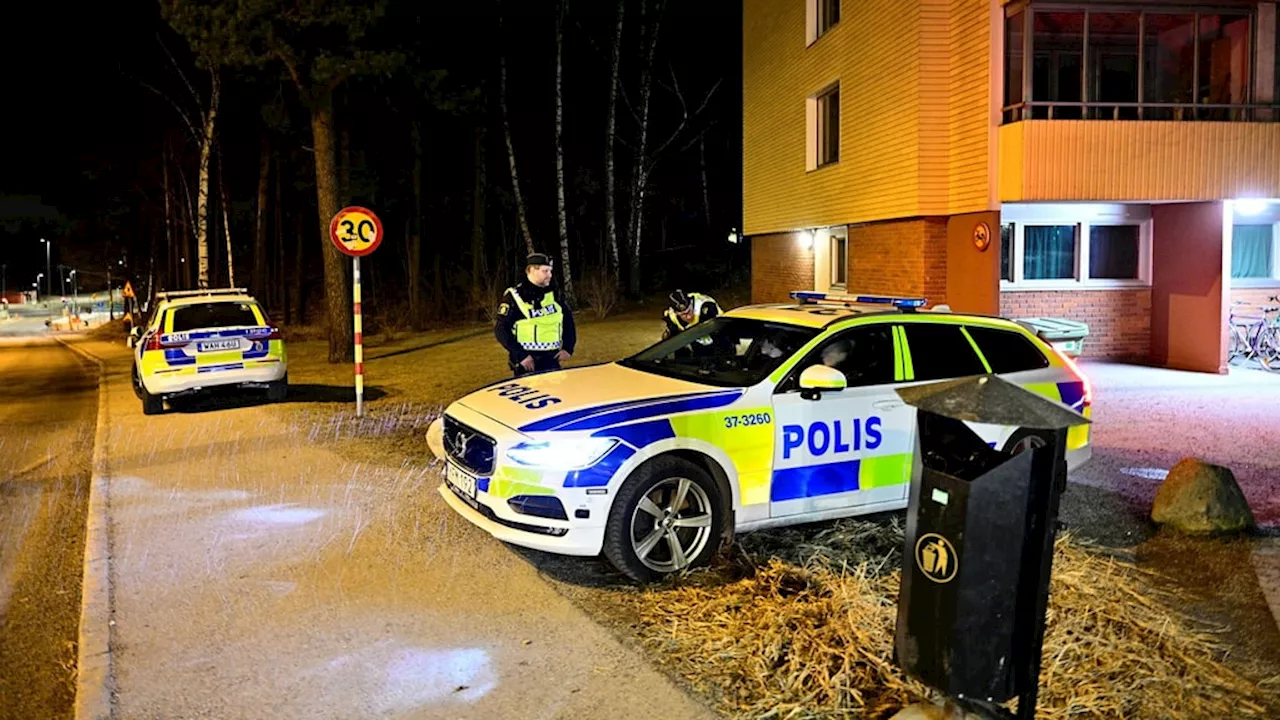 Ny insats av Säpo i Tyresö – kopplas till torsdagens gripanden