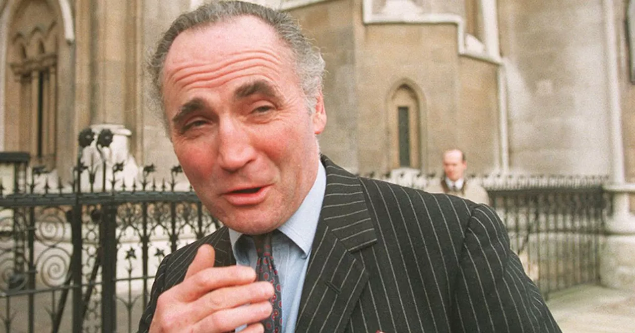 King Charles’ close friend Captain Ian Farquhar dies