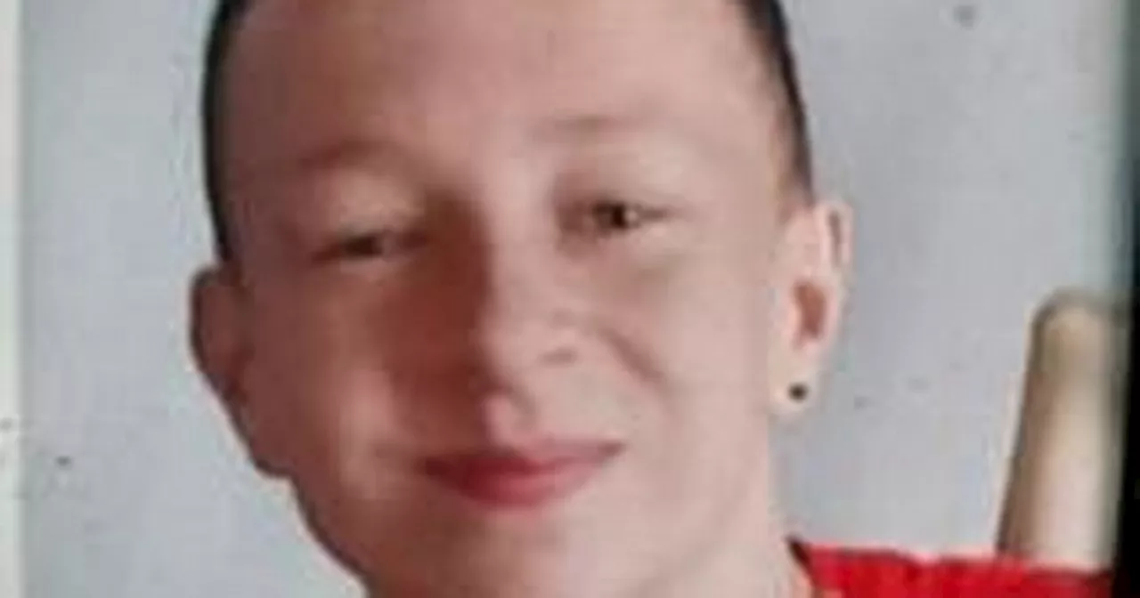 Police launch frantic search for 15-year-old missing for four days