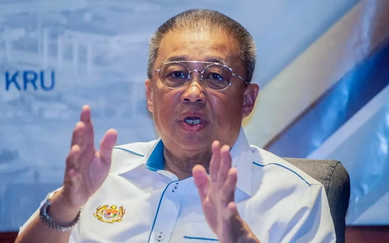 6 ‘rogue’ MPs, Selangor rep not invited for PN meeting: Suhaili