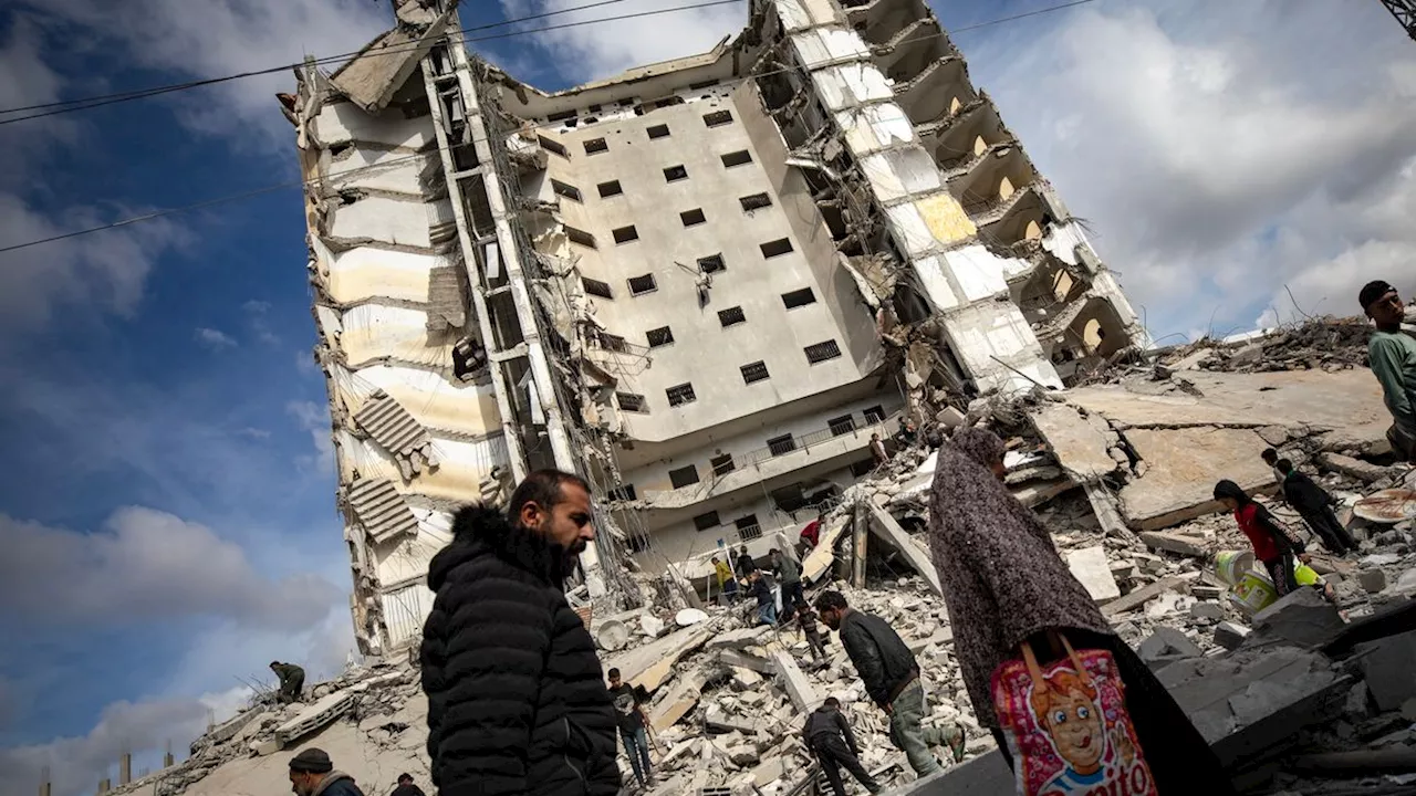 Krieg im Gazastreifen: Israels Armee zerstört Hochhaus unweit der ägyptischen Grenze