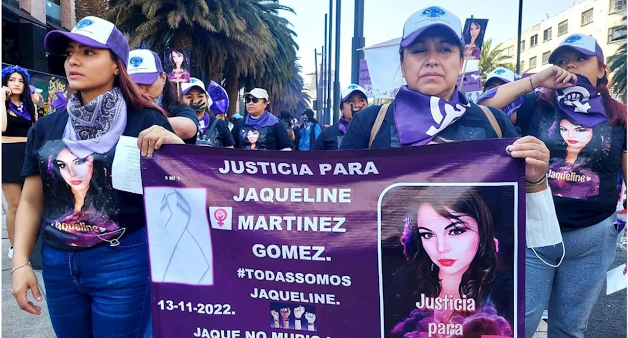 'Hoy grito por mi hija'; 3 madres de víctimas de feminicidio exigen justicia en la marcha del 8M